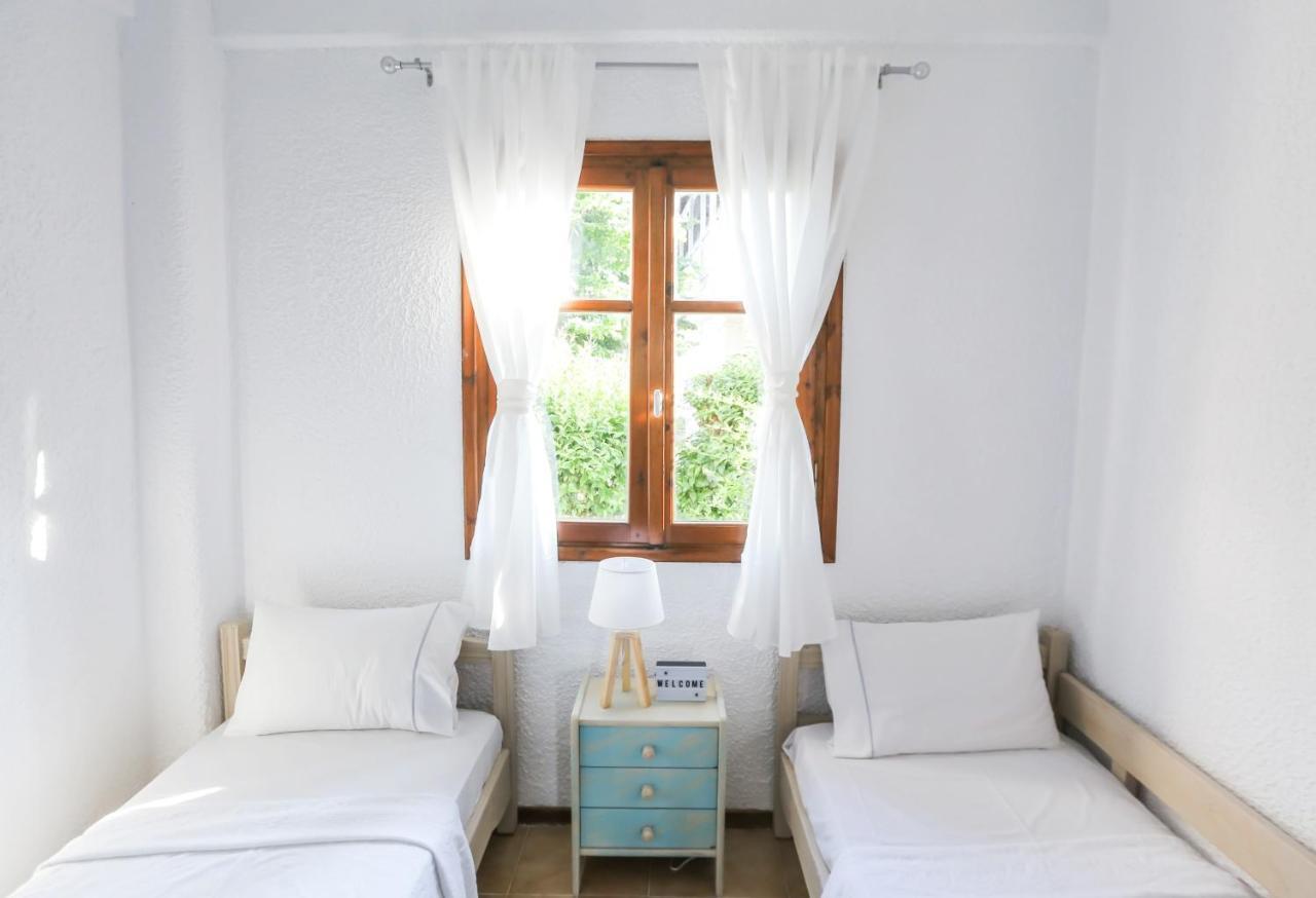 Beachfront Deluxe Apt. Pefkochori Exteriör bild
