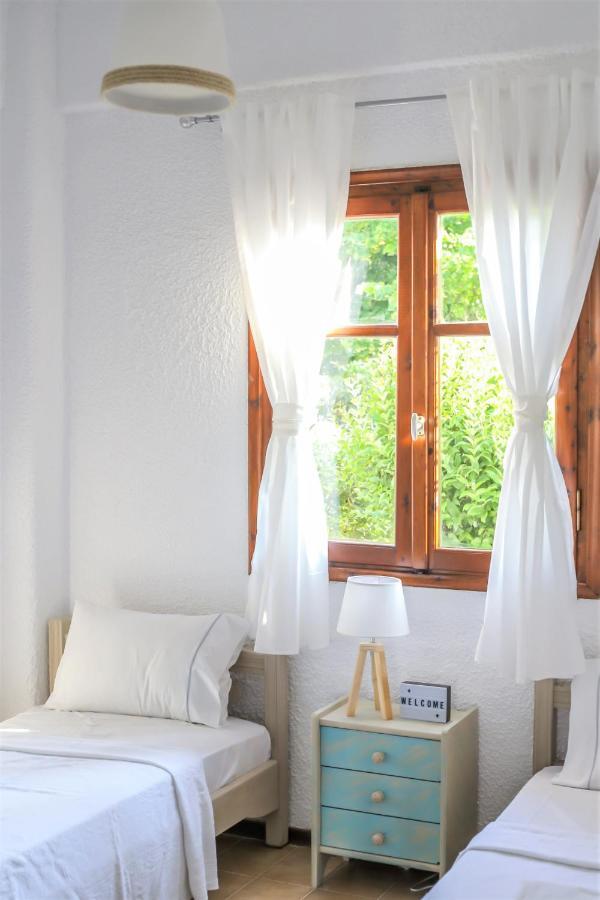 Beachfront Deluxe Apt. Pefkochori Exteriör bild