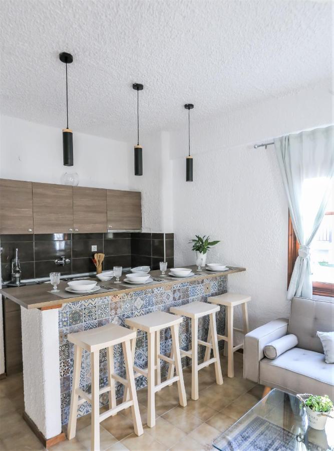 Beachfront Deluxe Apt. Pefkochori Exteriör bild